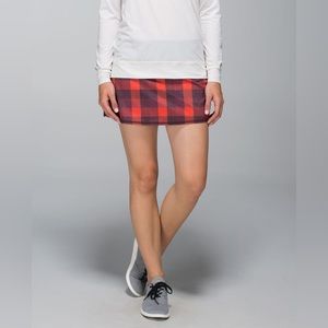 LIKE NEW Lululemon Run: Pace Setter Skirt *2-way Stretch Yama Check / Bordeaux 2